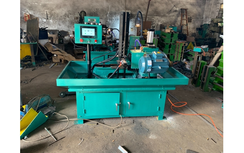 什么是螺母開槽機？